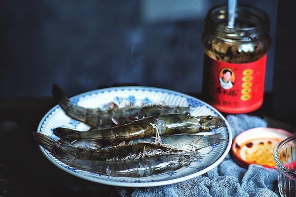 麻辣过瘾 香辣虾&麻辣香锅的做法图解2