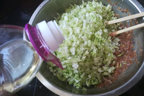 包菜肉馅包的做法图解10