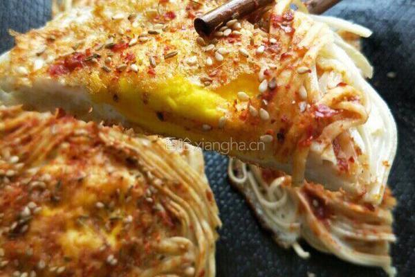 煎鸡蛋面条饼的做法图解5
