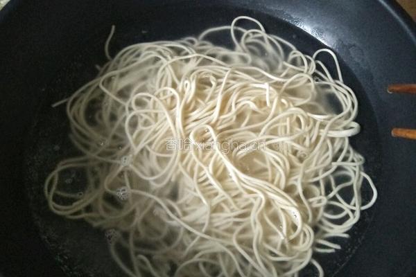 葱油拌面的做法图解5