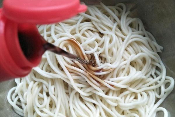葱油拌面的做法图解7