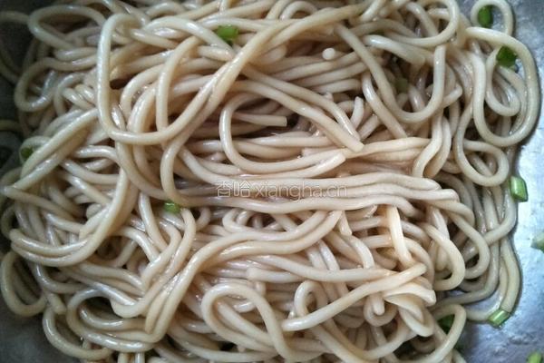 葱油拌面的做法图解10