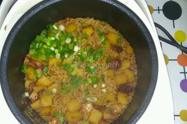 土豆腊肠焖饭的做法图解8
