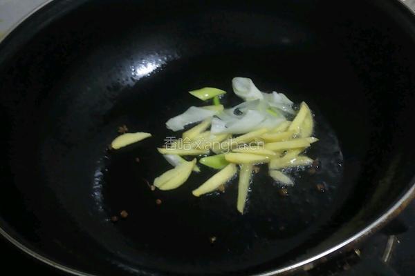 木耳土豆炒鸡的做法图解4