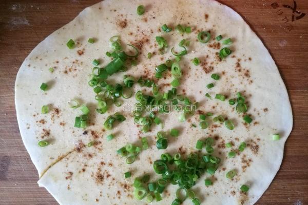 金黄盘丝饼的做法图解7