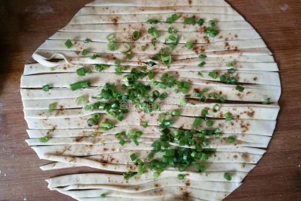 金黄盘丝饼的做法图解8