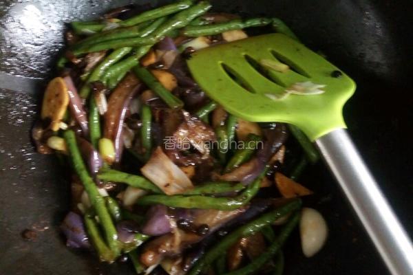 豆角烧茄子的做法图解3