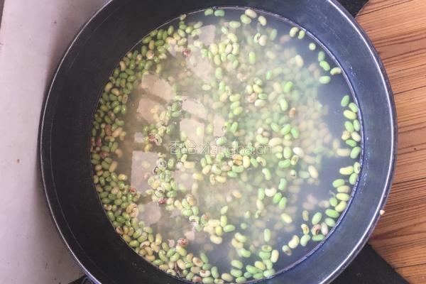 凉拌嫩饭豆的做法图解3