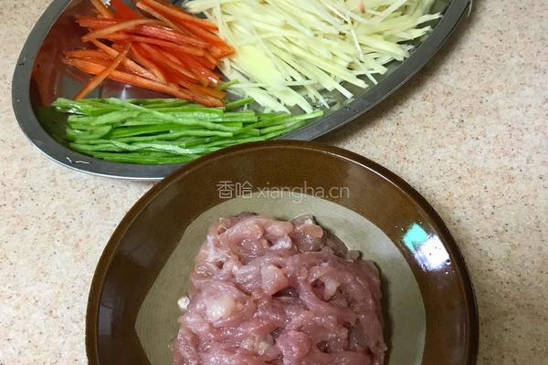 仔姜肉丝的做法图解3