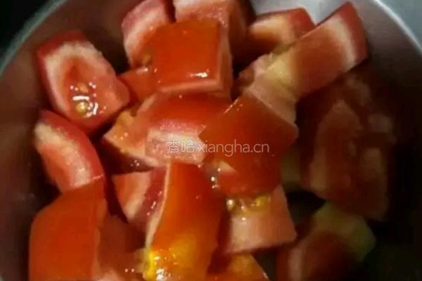 西红柿炒土豆的做法图解2