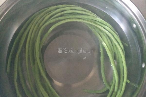 豆角棒棒糖的做法图解2