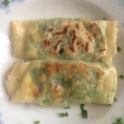 韭菜鸡蛋馅儿小馅饼的做法[图]