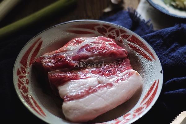 过瘾下饭 肉质超嫩的 农家小炒肉的做法图解1