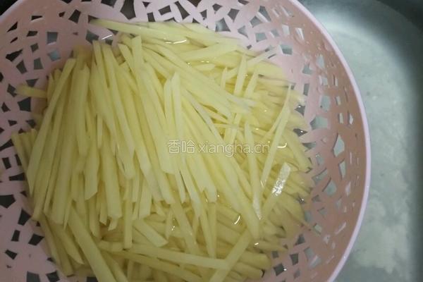 土豆小炒肉的做法图解1
