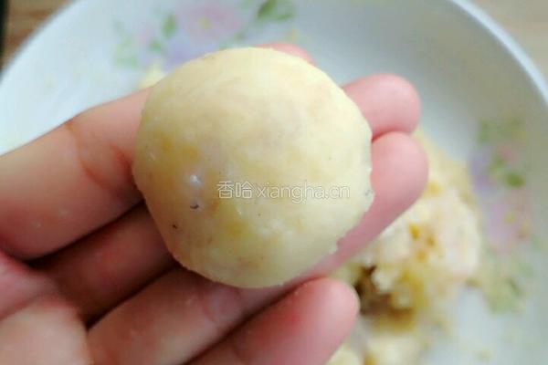 鲜虾土豆丸的做法图解8
