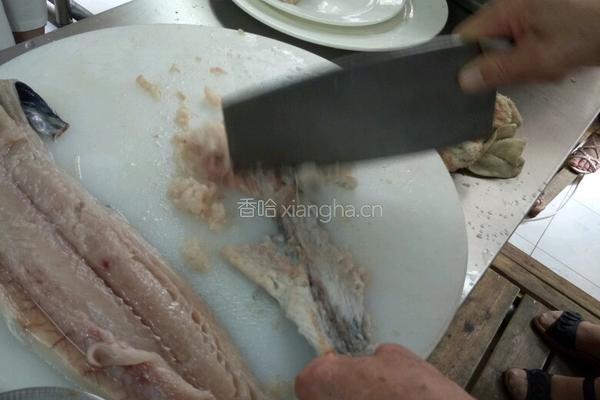 鲅鱼馅的制作的做法图解6