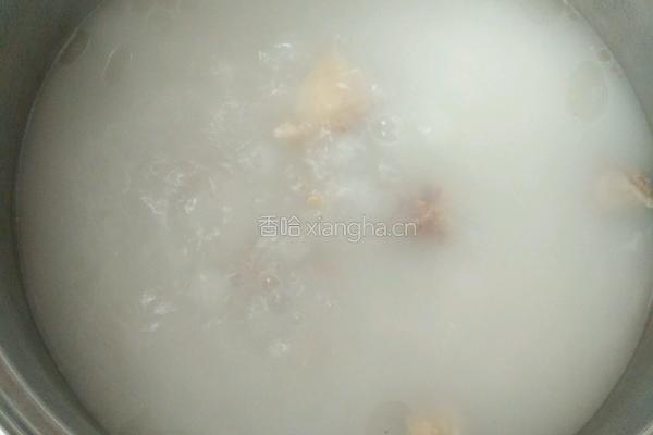 山药木耳排骨汤的做法图解5