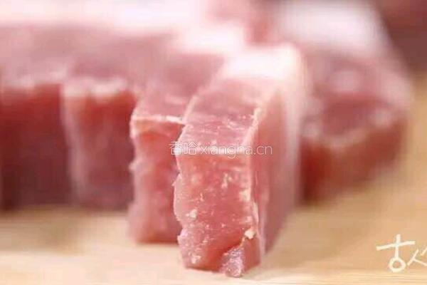 笋煨火肉的做法图解2