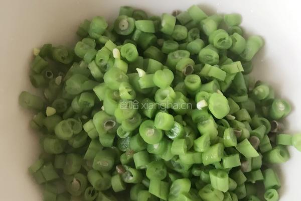 肉末芸豆橄榄菜的做法图解7