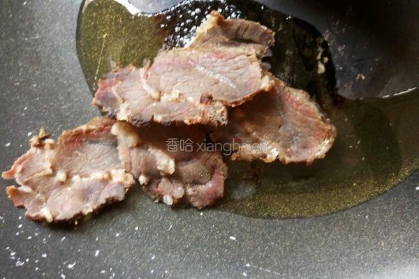 麻辣焦香牛肉串的做法图解3