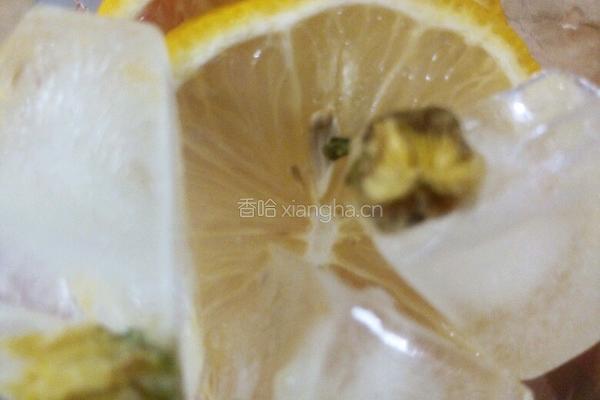 柠檬菊花冰格西瓜饮品的做法图解6