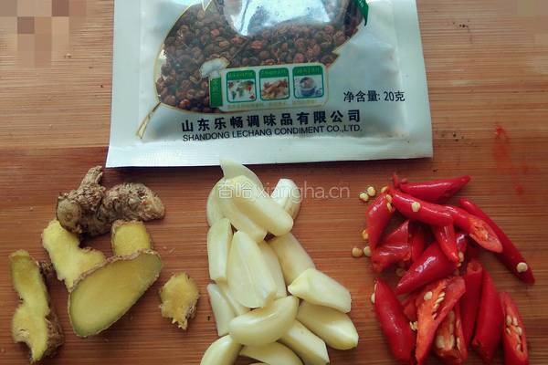高压锅煮麻辣毛豆的做法图解3
