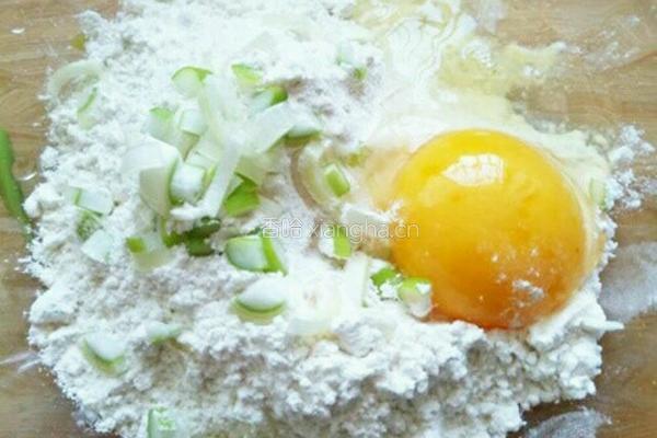 鸡蛋饼的做法图解1