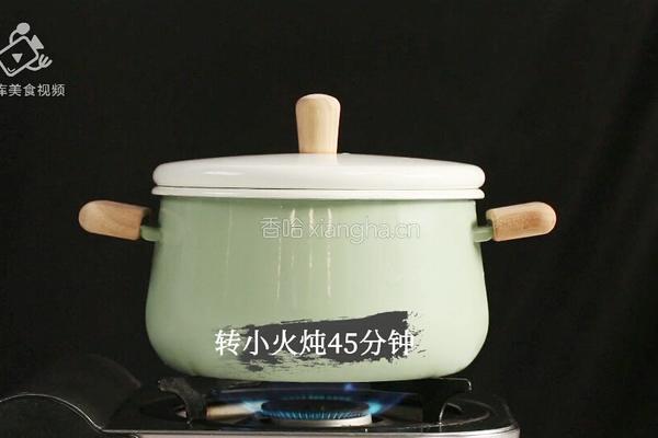 美容养颜气色好 桂花红枣银耳雪梨汤的做法图解7