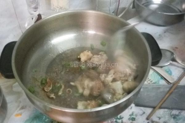 鸡大腿鸡肝炖粉条的做法图解8
