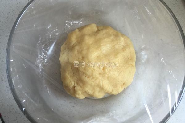 鲜奶油蜜桃派的做法图解4