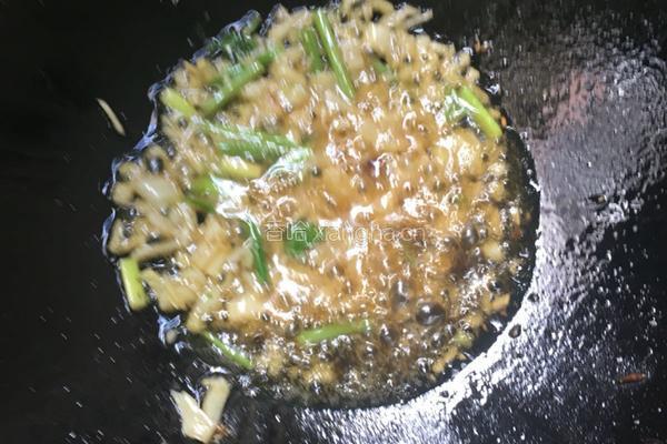 干烧秋刀鱼的做法图解6