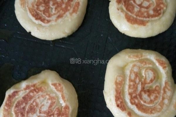 奶香糯米玉米饼的做法图解6