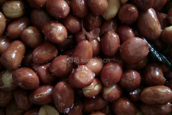 油炸花生米的做法图解2
