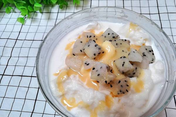 火龙果炼乳沙冰的做法图解6