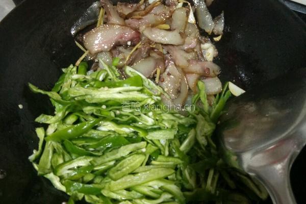 青椒炒猪头肉的做法图解5