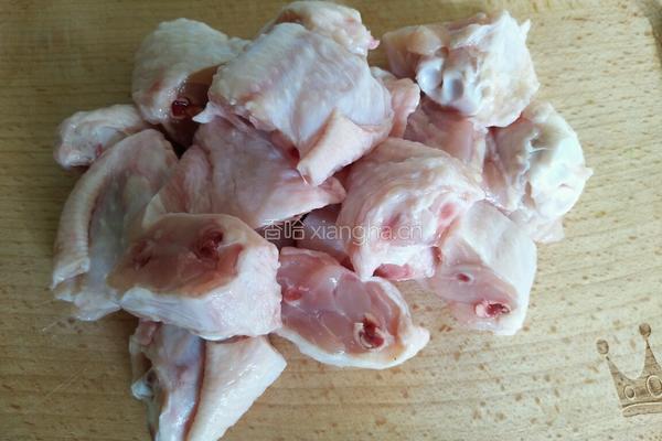 香酥劲辣鸡中翅的做法图解1