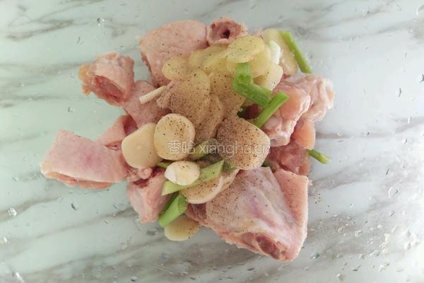 香酥劲辣鸡中翅的做法图解2
