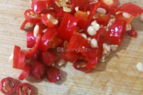 百合芹菜炒肉丝的做法图解4