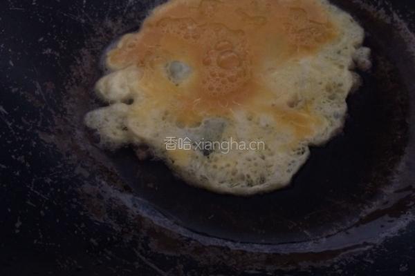 鸡蛋炒米饭的做法图解2