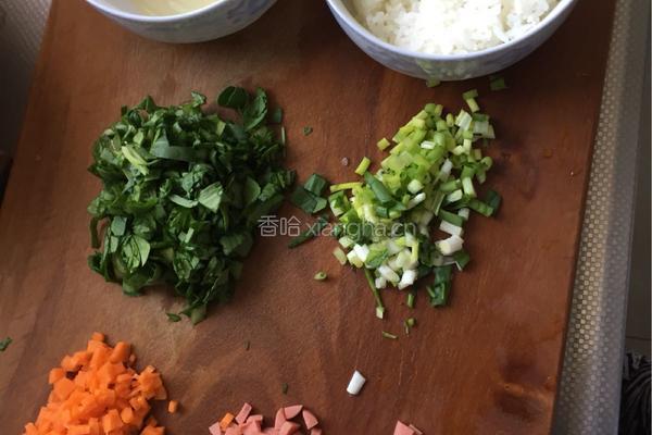 蛋炒饭的做法图解1