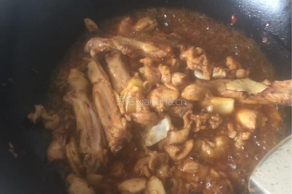 佛手瓜烧鸡腿肉的做法图解5