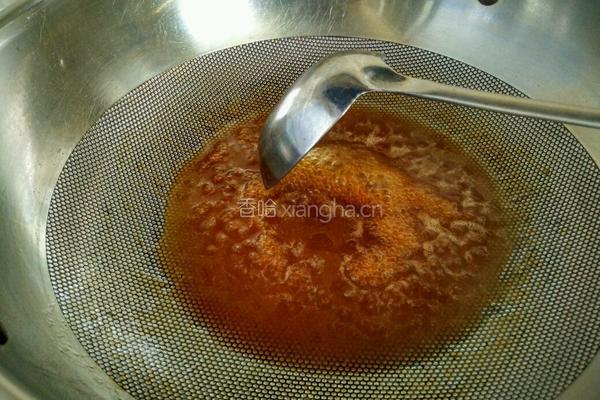 西兰花炒核桃虾球的做法图解8