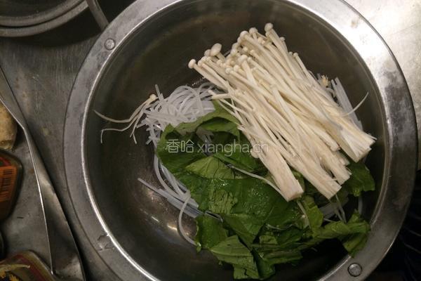生汆丸子的做法图解1