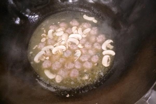 生汆丸子的做法图解8