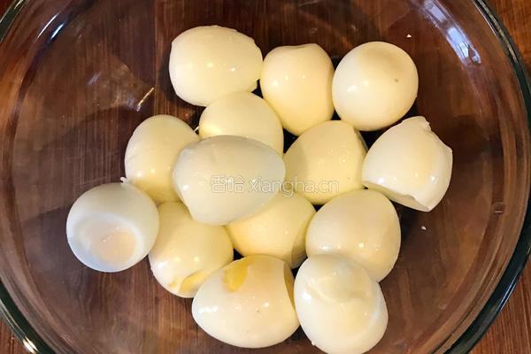 虎皮蛋红烧肉的做法图解3