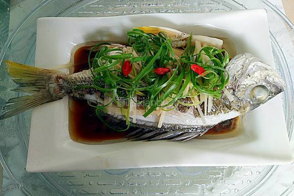 清蒸黄鳍鲷的做法图解9