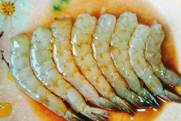 全虾鸡蛋饺的做法图解1