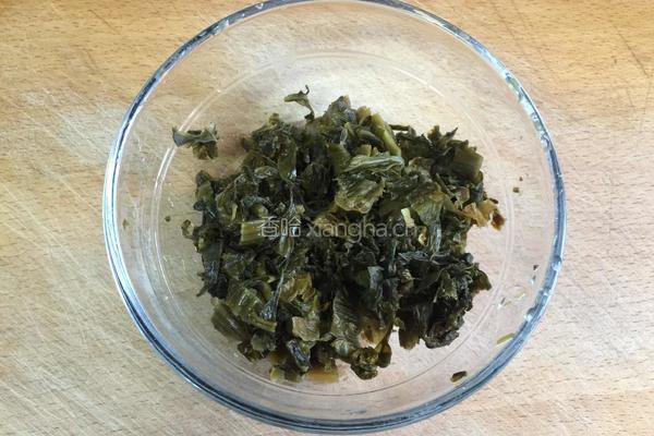 雪菜毛豆的做法图解2