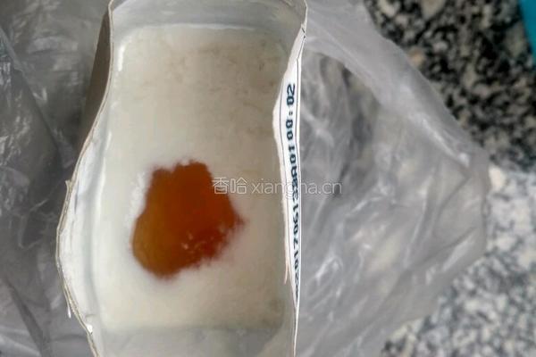 酸奶冻的做法图解1