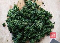 菠菜饼的做法图解1